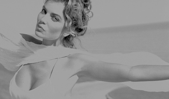 T5070x2984-17625