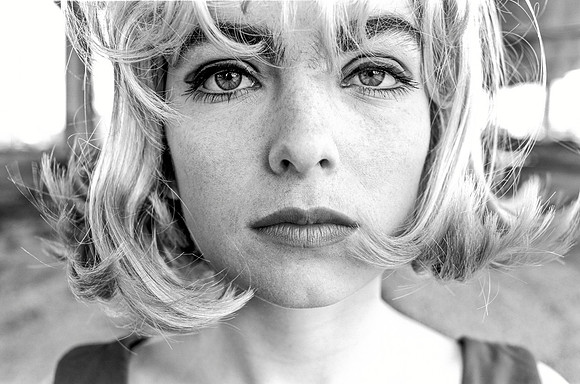 T5646x3740-18090